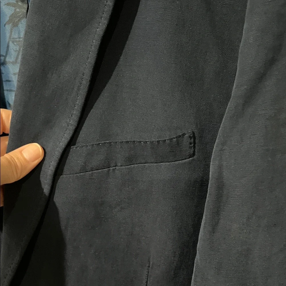Tommy Bahama Silk and Linen Navy Sport Coat Blazer - Classic Two-Button Sz L
